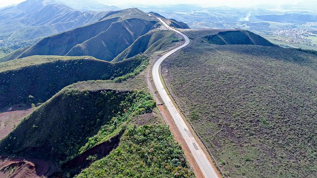 Zema entrega Serra do Curral de bandeja para mineradoras