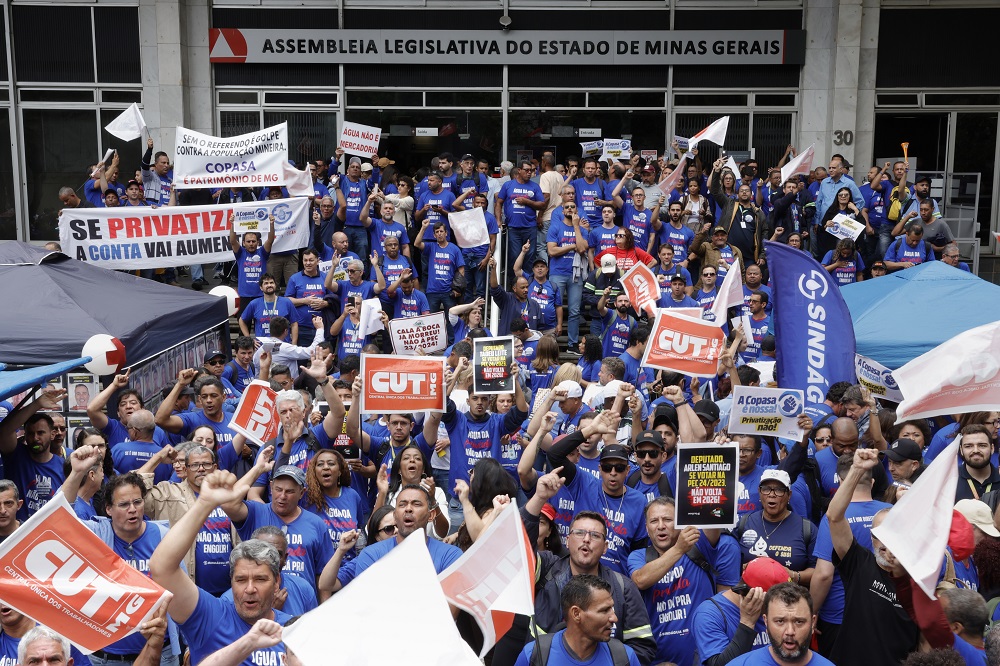 Dia do Servidor Público é marcado por abandono e desmonte sob o governo Zema
