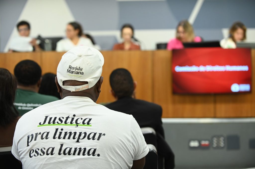 Governo Zema e Mateus Simões tratam tragédias da mineração com protocolos enquanto atingidos seguem adoecendo em Minas