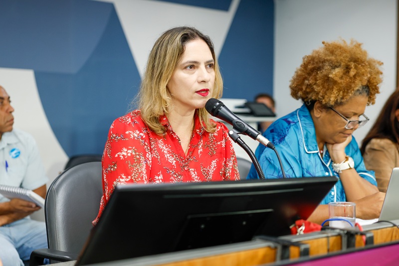 Deputada estadual Beatriz Cerqueira denuncia irregularidades em mais um contrato da Secretaria de Estado de Educação